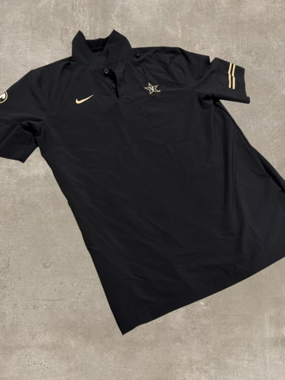 Nike Vanderbilt Commodores Mens Medium Black Gold SEC Polo Shirt